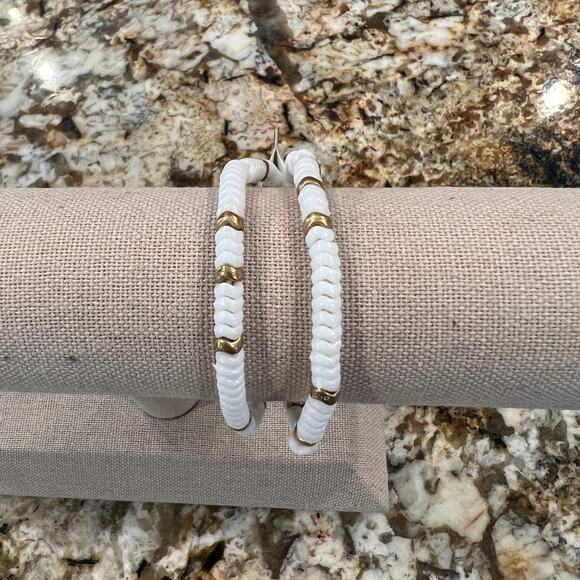 NWT J. Crew White and Gold Chevron Beaded Bracelet Set-of-Two - Picture 4 of 6